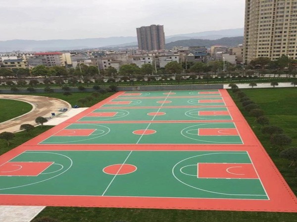 新國標(biāo)硅PU球場材料