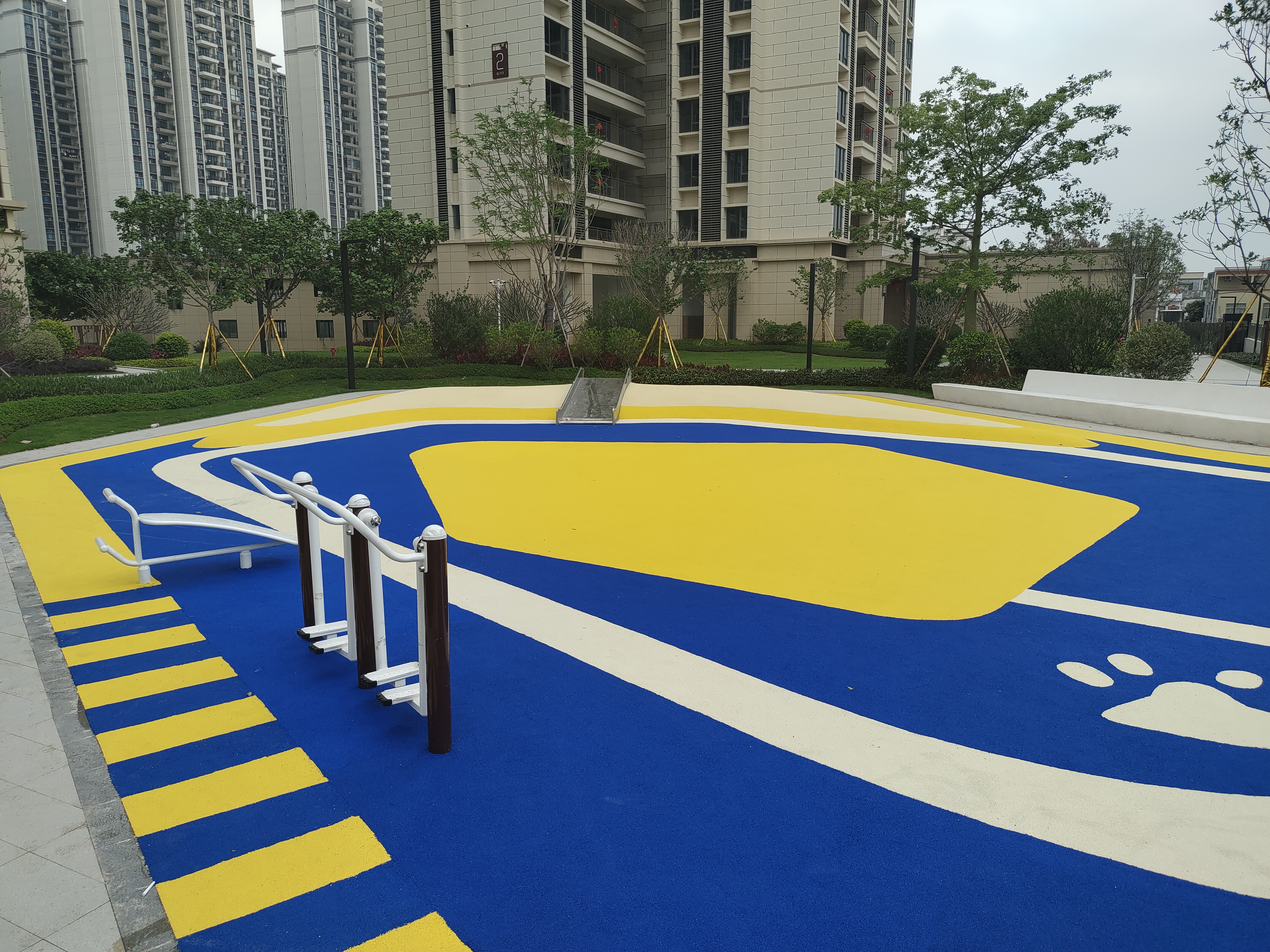 山東彩色EPDM塑膠跑道