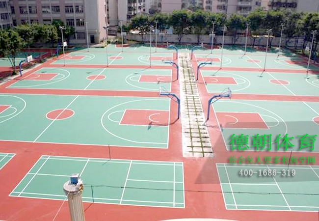 新國(guó)標(biāo)硅PU籃球場(chǎng)