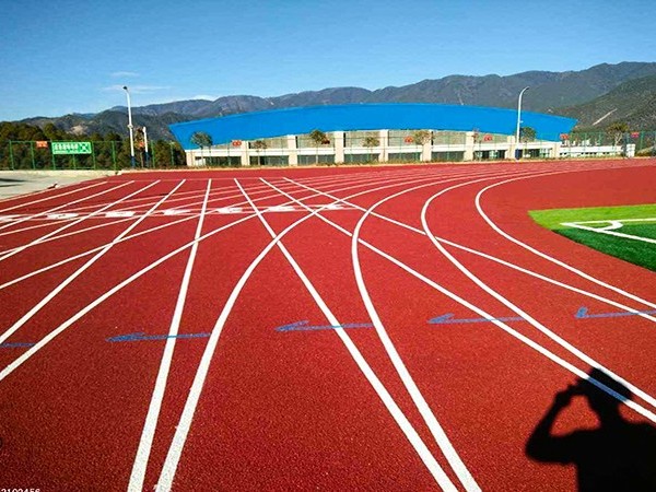 塑膠跑道材料