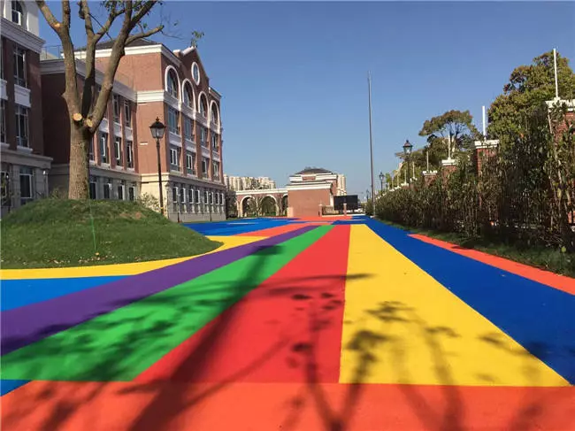 新國標EPDM彩色塑膠跑道