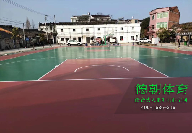 環(huán)保新國標(biāo)硅PU球場