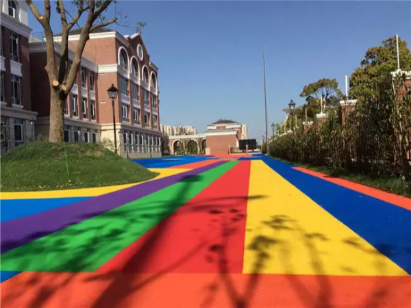 新國(guó)標(biāo)EPDM塑膠跑道