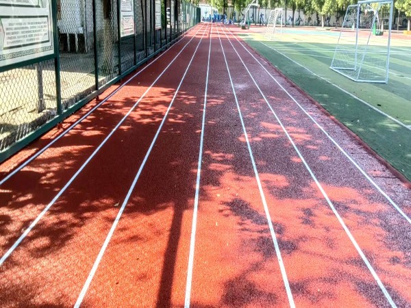 河南全塑型塑膠跑道材料