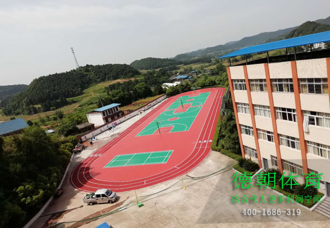 新國(guó)標(biāo)塑膠跑道