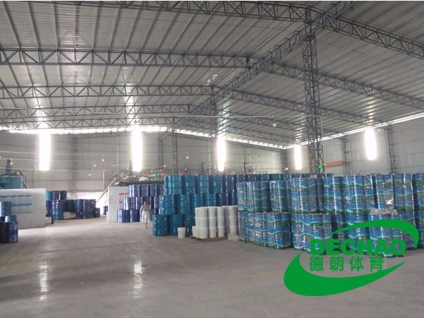 硅pu球場(chǎng)材料廠家告訴您學(xué)校運(yùn)動(dòng)場(chǎng)適合做什么材料？