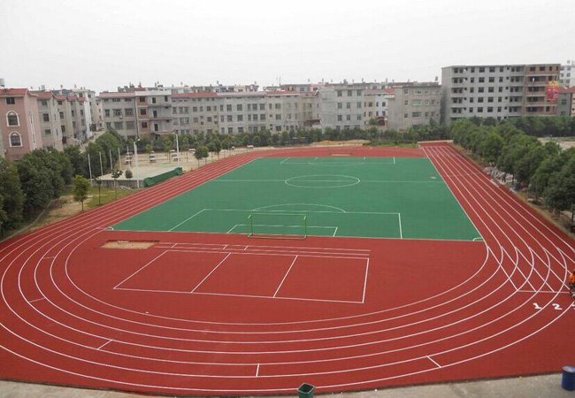 透氣型塑膠跑道