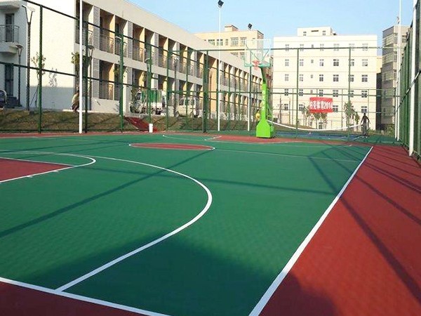 云浮硅PU球場(chǎng)材料